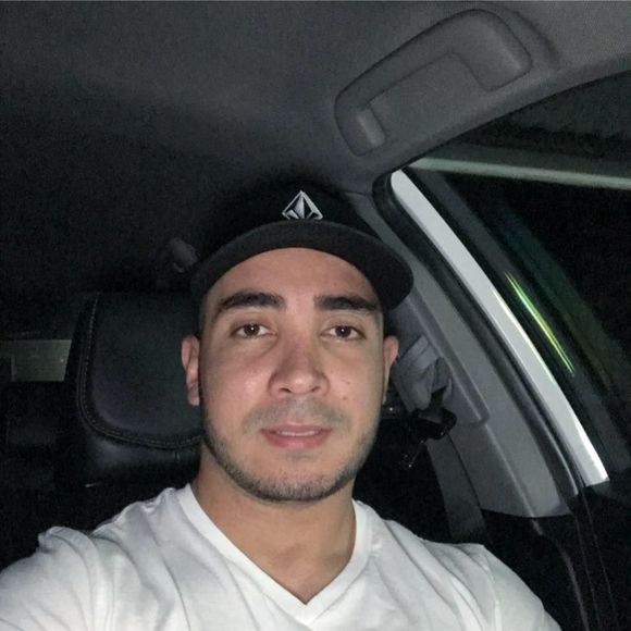 Meet your Posher, Andrez - Picture 1 of 1